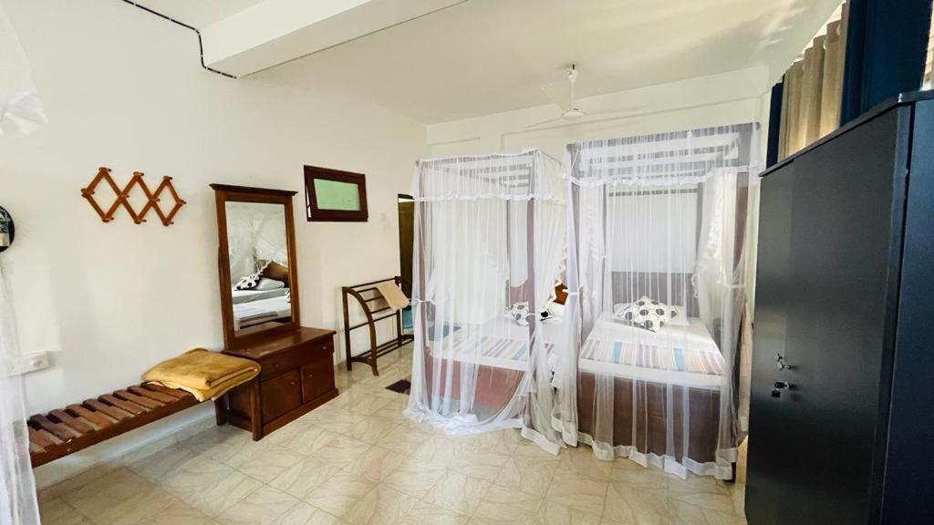 Sunny Mood Guest House Unawatuna Zewnętrze zdjęcie